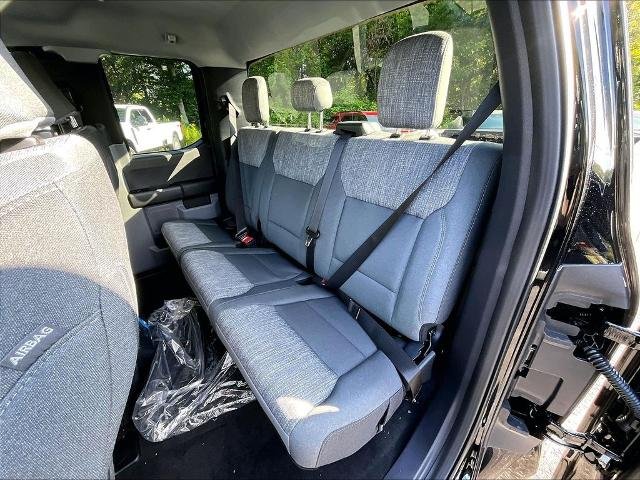New 2026 Agate Black Metallic Ford XLT image 24