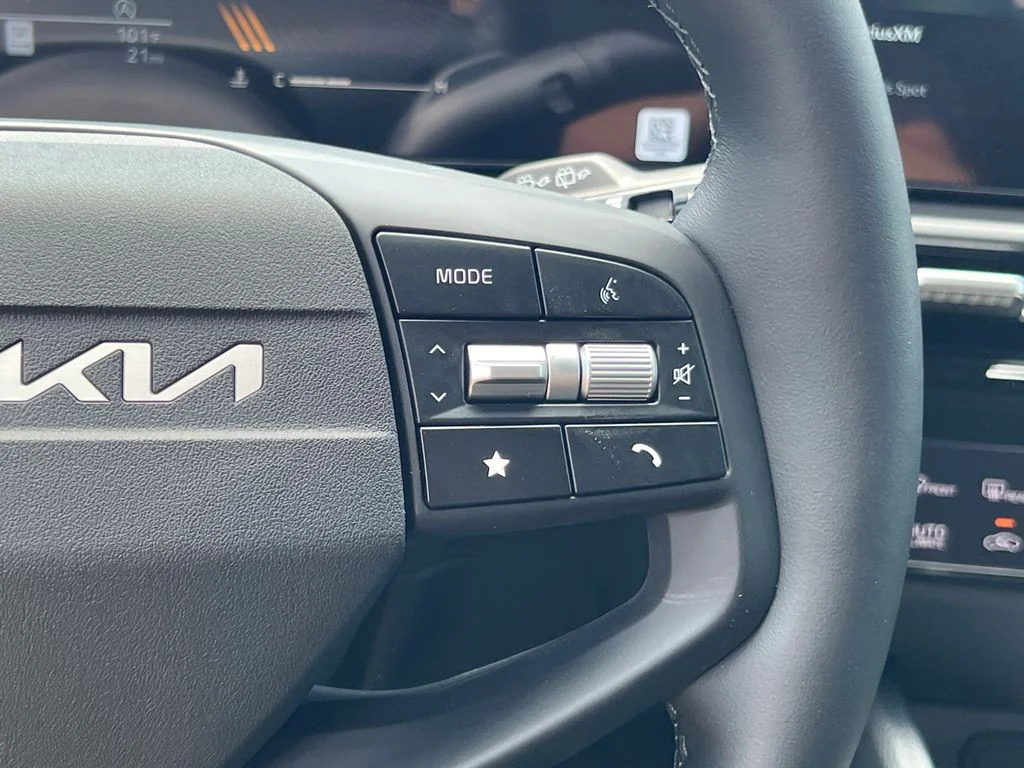 New 2026 Black Kia EX image 20