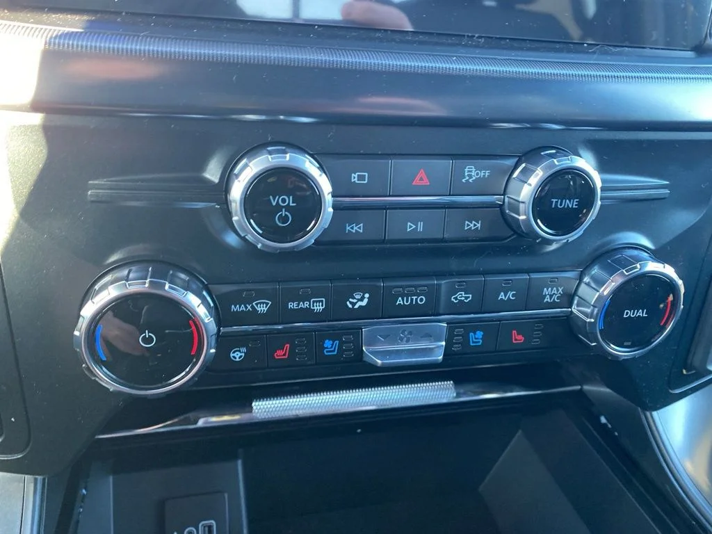 2025 Ford F-150 Lariat - Photo 28