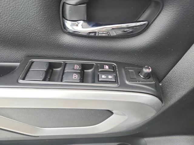 Used 2024 Gray Nissan SV image 31