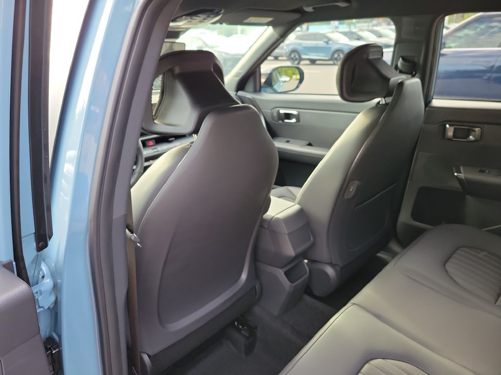 New 2027 Frost Blue / Black Roof Kia X-Line S image 16
