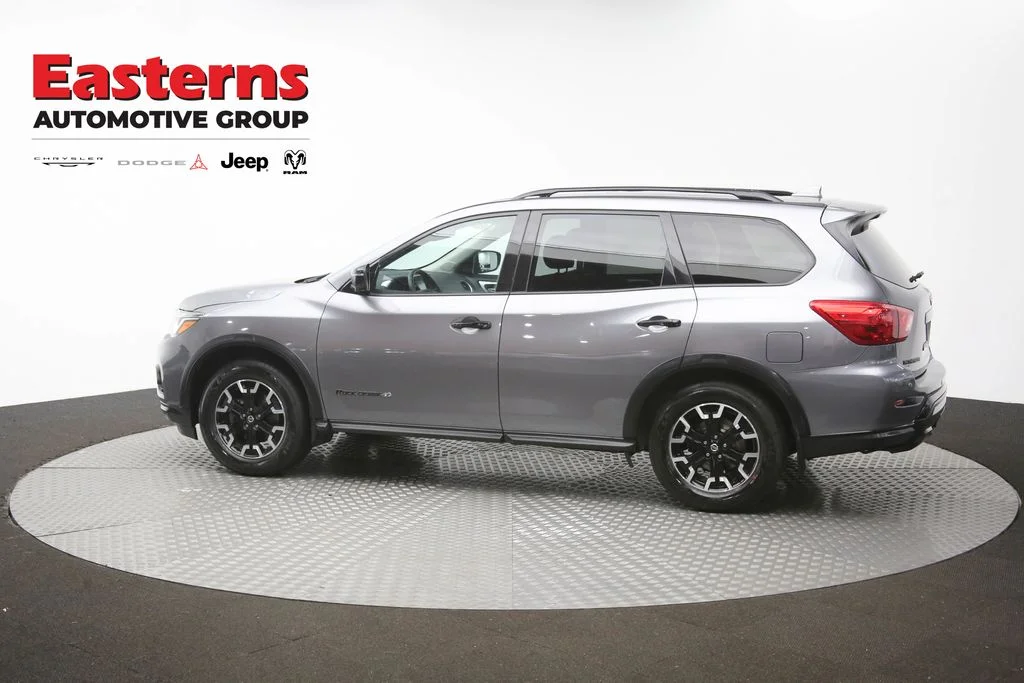 Used 2020 Gray Nissan SL image 70