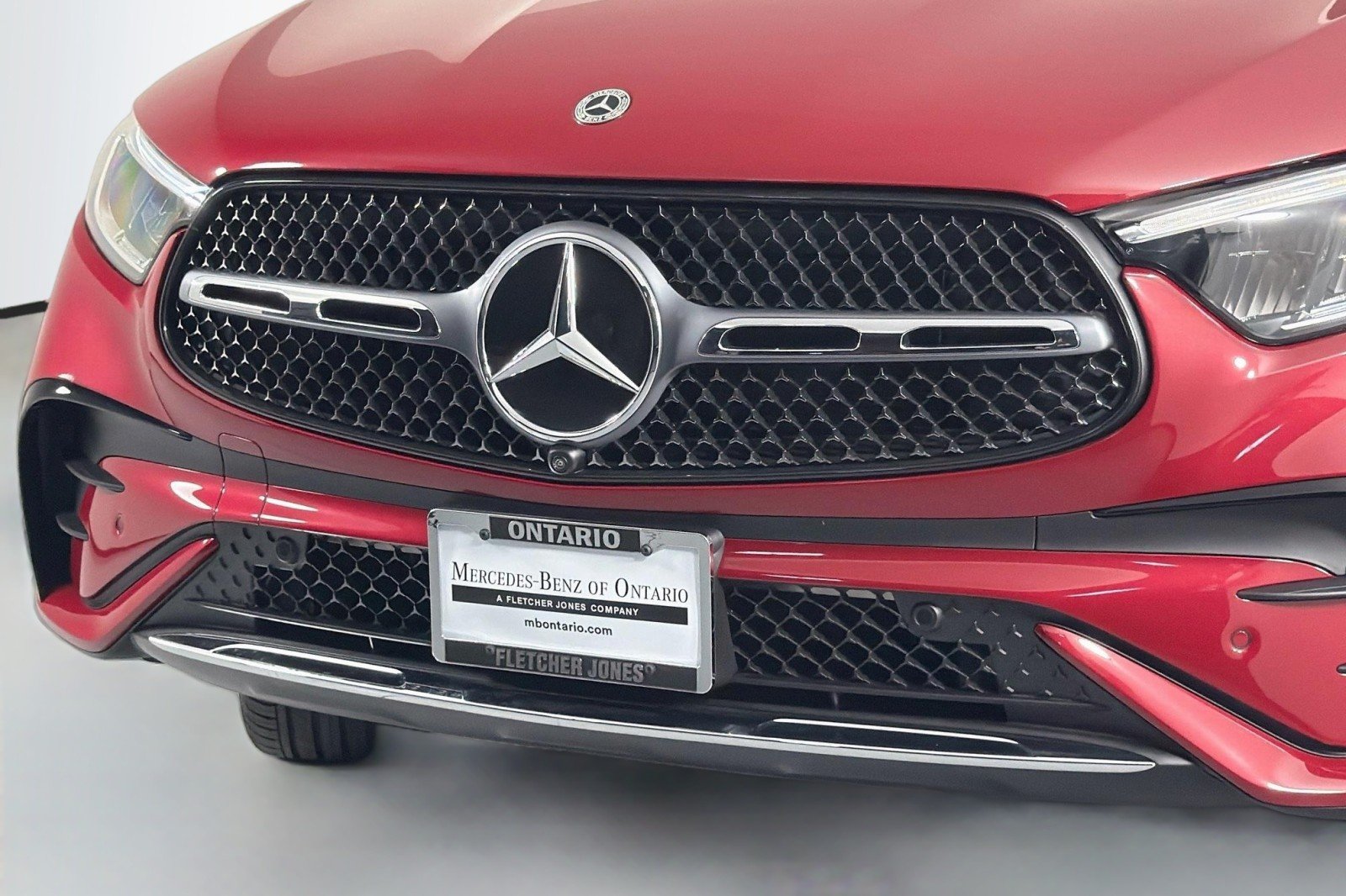 New 2026 MANUFAKTUR Patagonia Red Metallic Mercedes-Benz GLC 300 4MATIC® SUV image 12