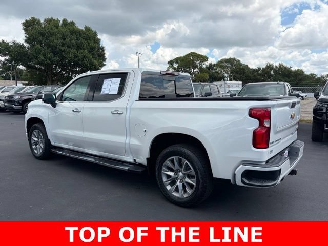 Used 2022 Iridescent Pearl Tricoat Chevrolet High Country image 4