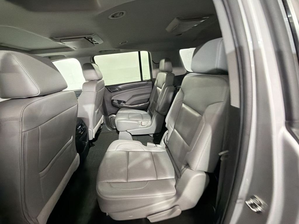 Used 2016 SILVER ICE METALLIC Chevrolet LT image 26