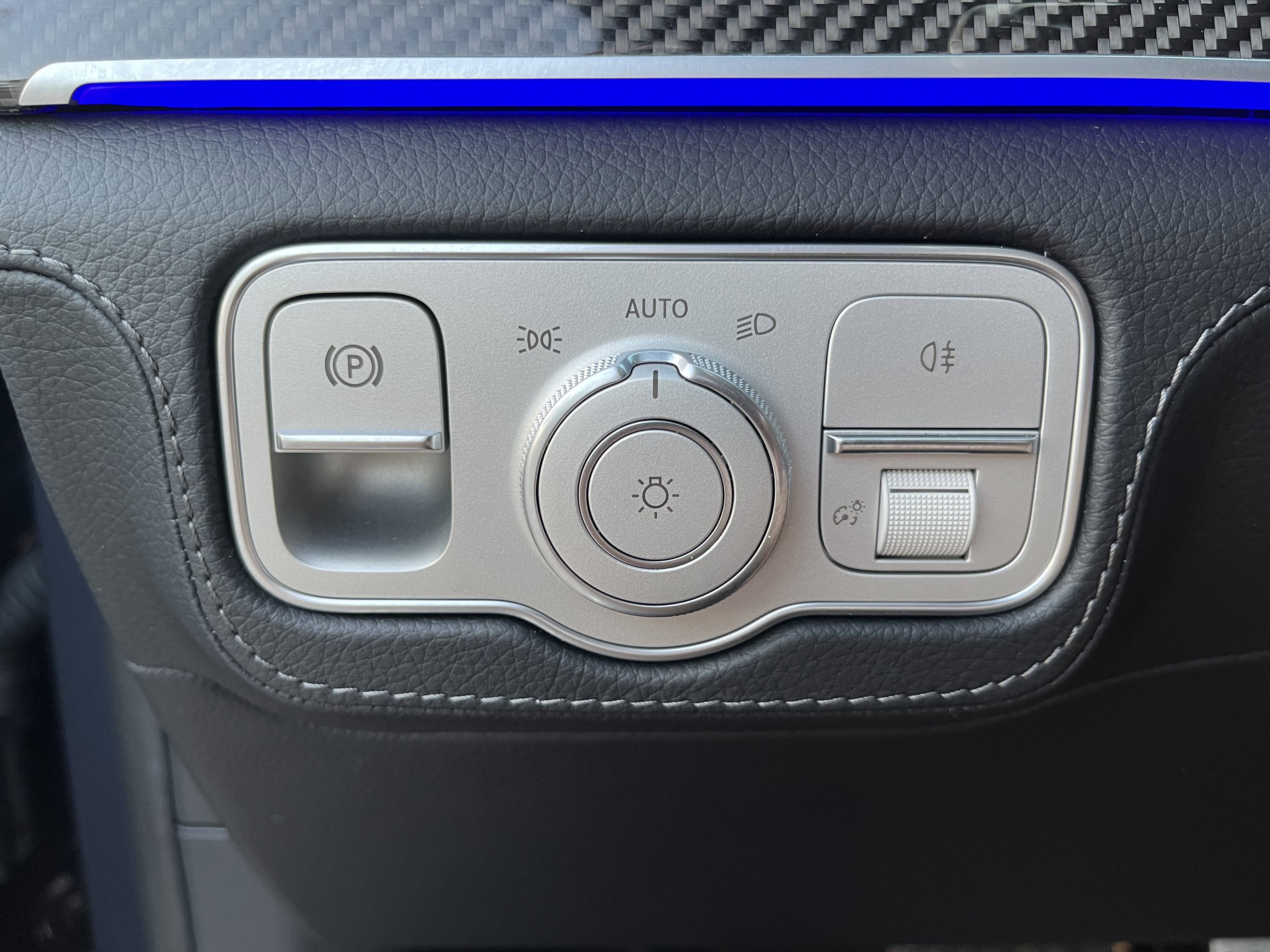 New 2025 TWILIGHT_BLUE Mercedes-Benz AMG® GLE 53 image 25