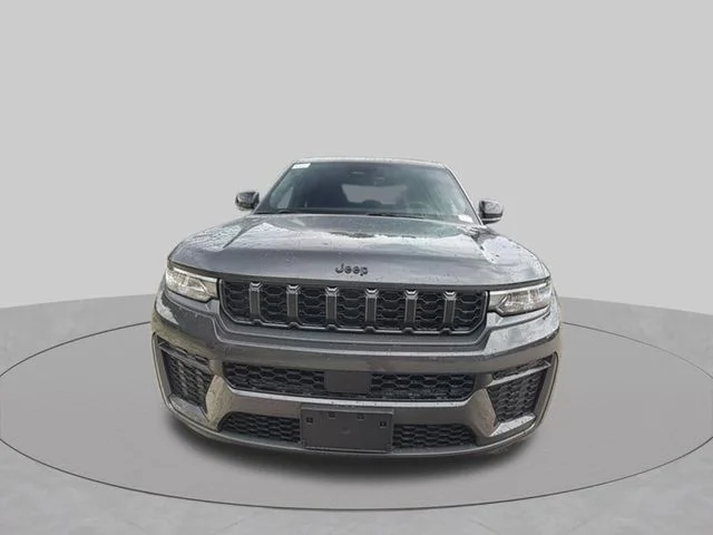New 2026 Baltic Gray Metallic Clear-Coat Exterior Paint Jeep Altitude image 8