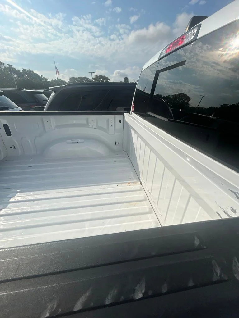Used 2019 White Ram Big Horn/Lone Star image 11