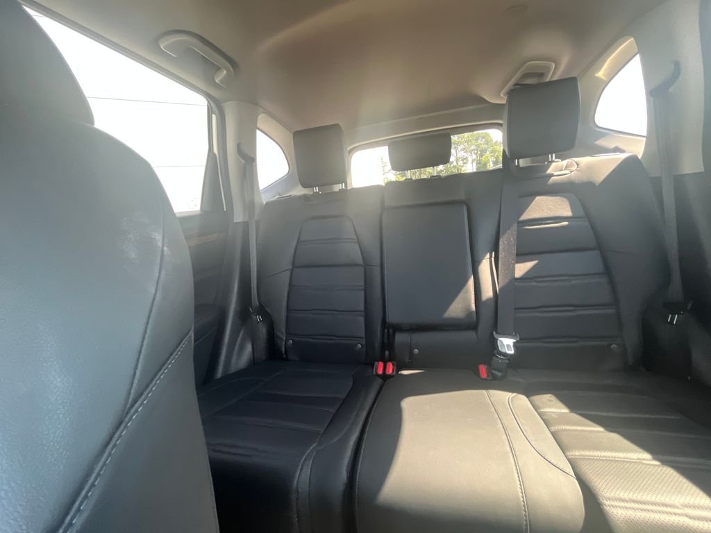 Used 2022 Platinum White Honda EX-L image 17