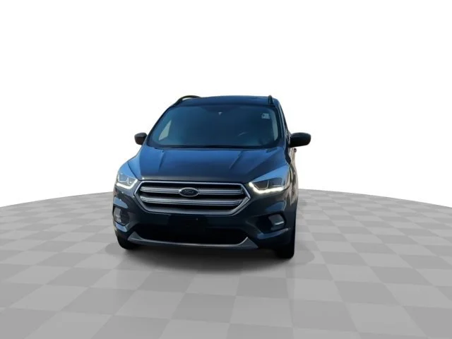 Used 2017 Shadow Black Ford SE image 5