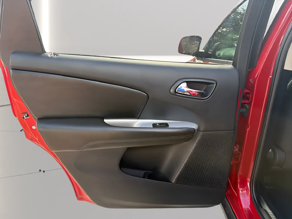 Used 2020 Red Dodge SE image 37