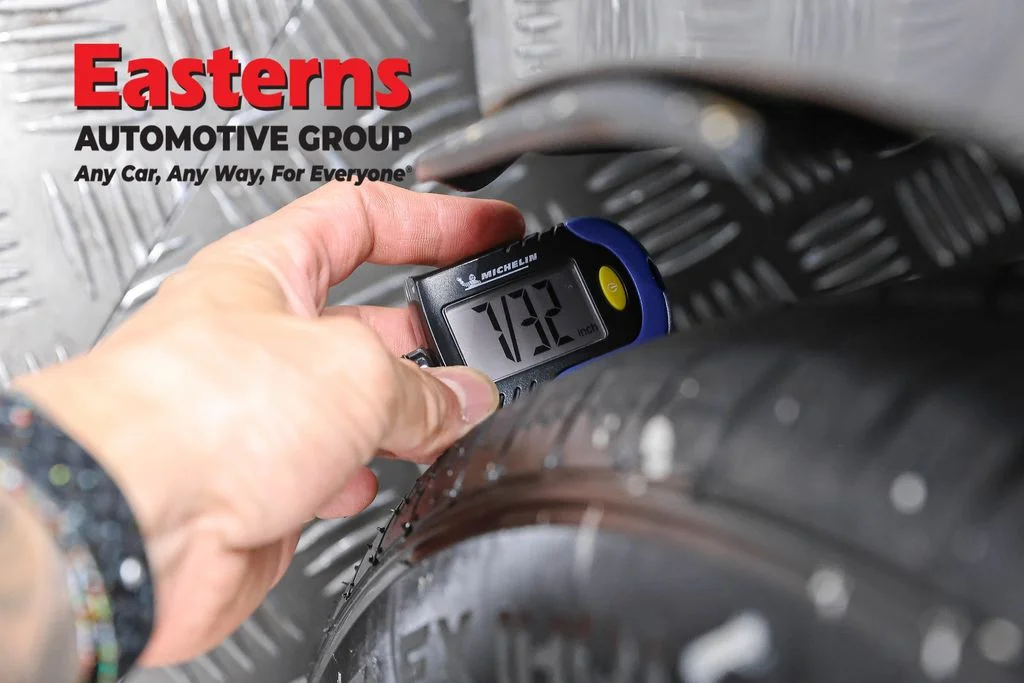 Used 2024 Gray Nissan S image 25