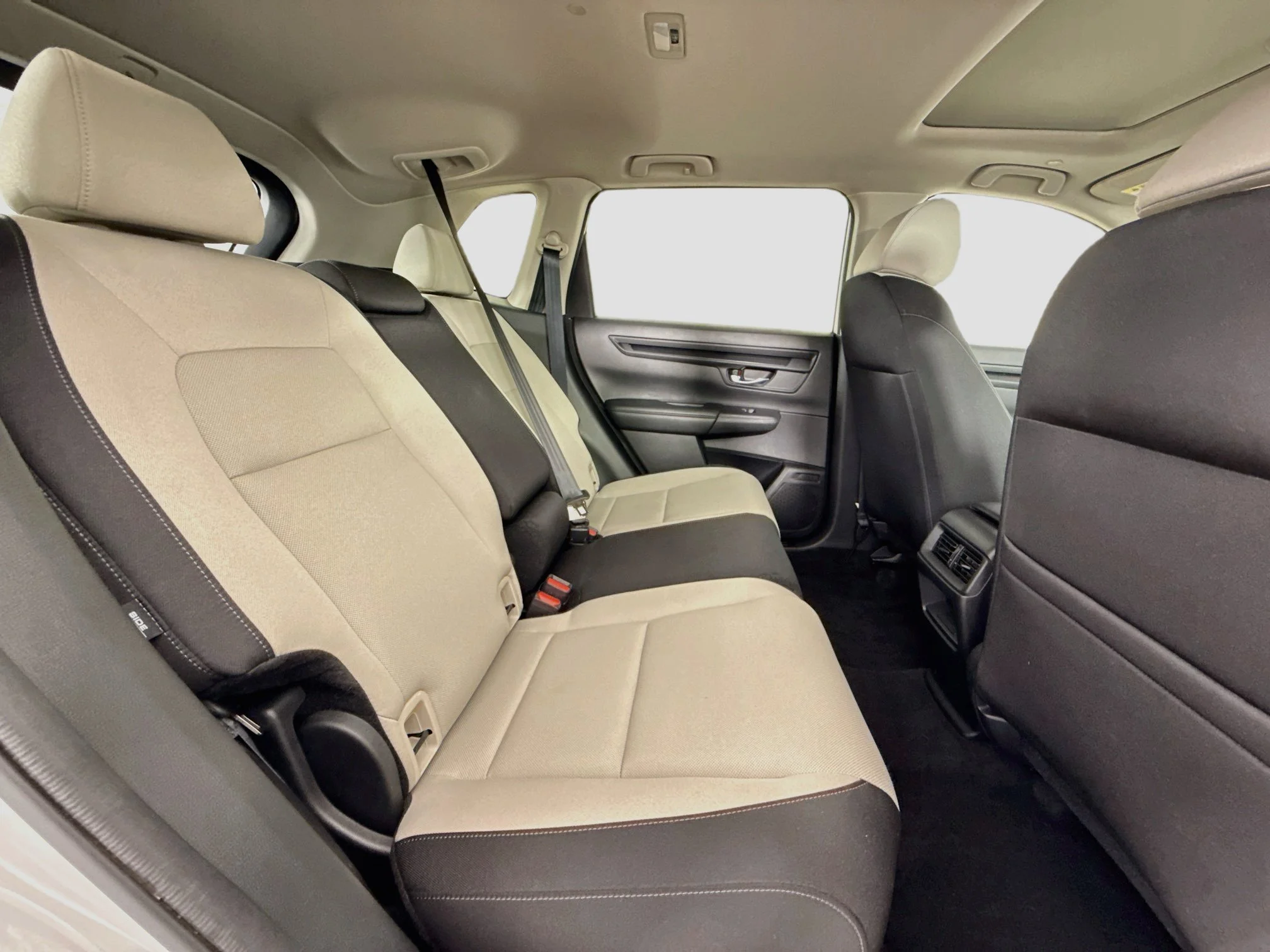 Used 2023 White Honda EX image 28