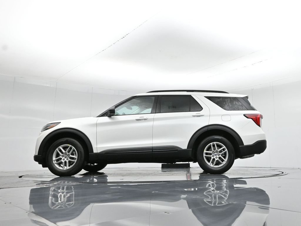 New 2026 Star White Metallic Tri-Coat Ford Active image 83