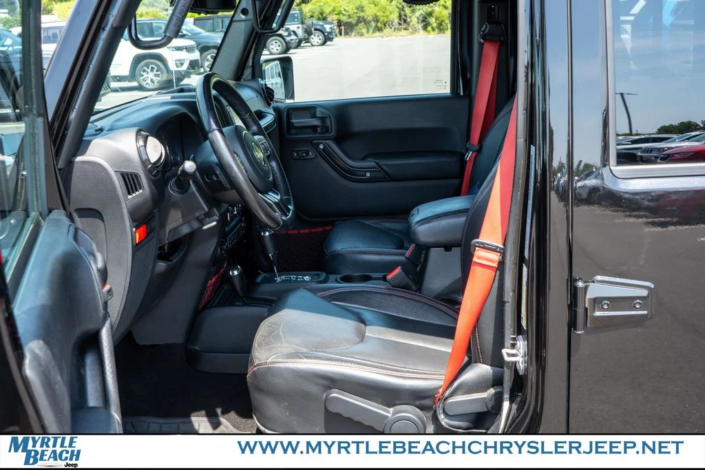Used 2018 Black Clearcoat Jeep Unlimited Rubicon image 19