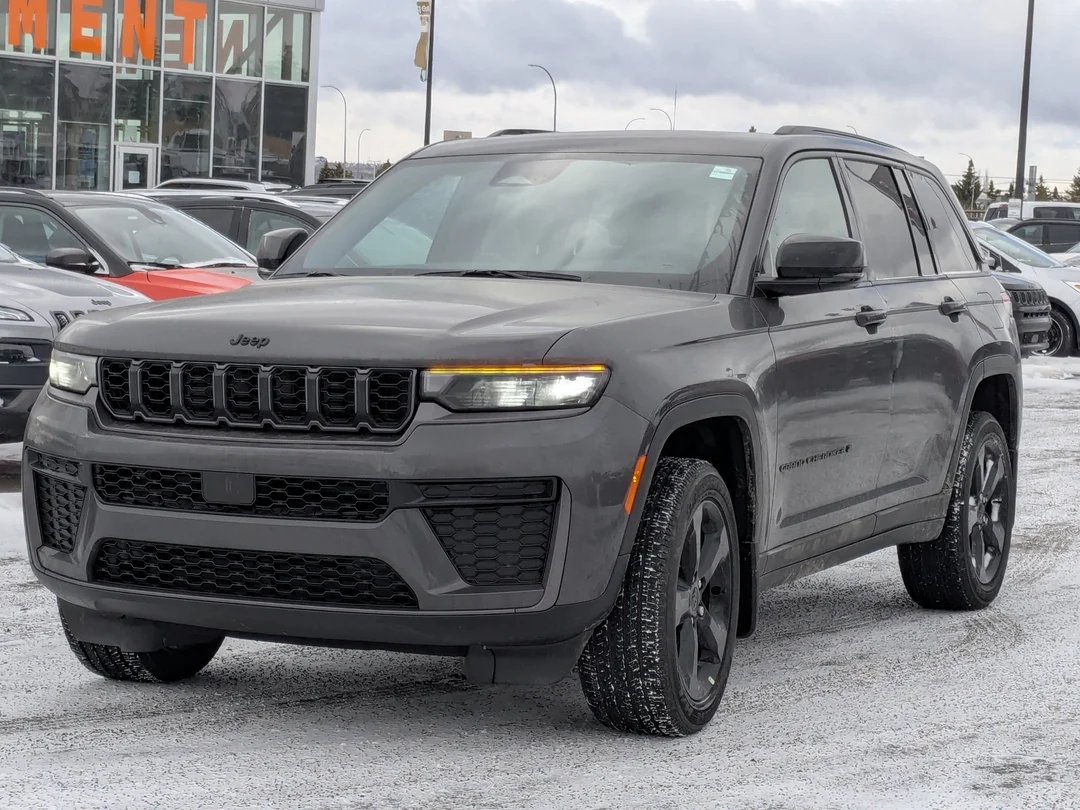 New 2026 Grey Jeep Altitude - - 4x4 - Altitude Appearance Package - Power Sunroof & More! image 4