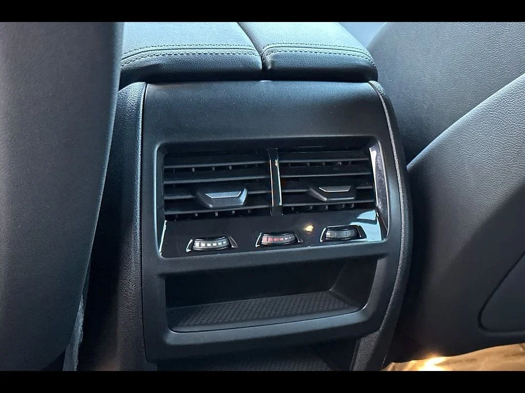 Used 2025 Gray BMW xDrive50e image 13