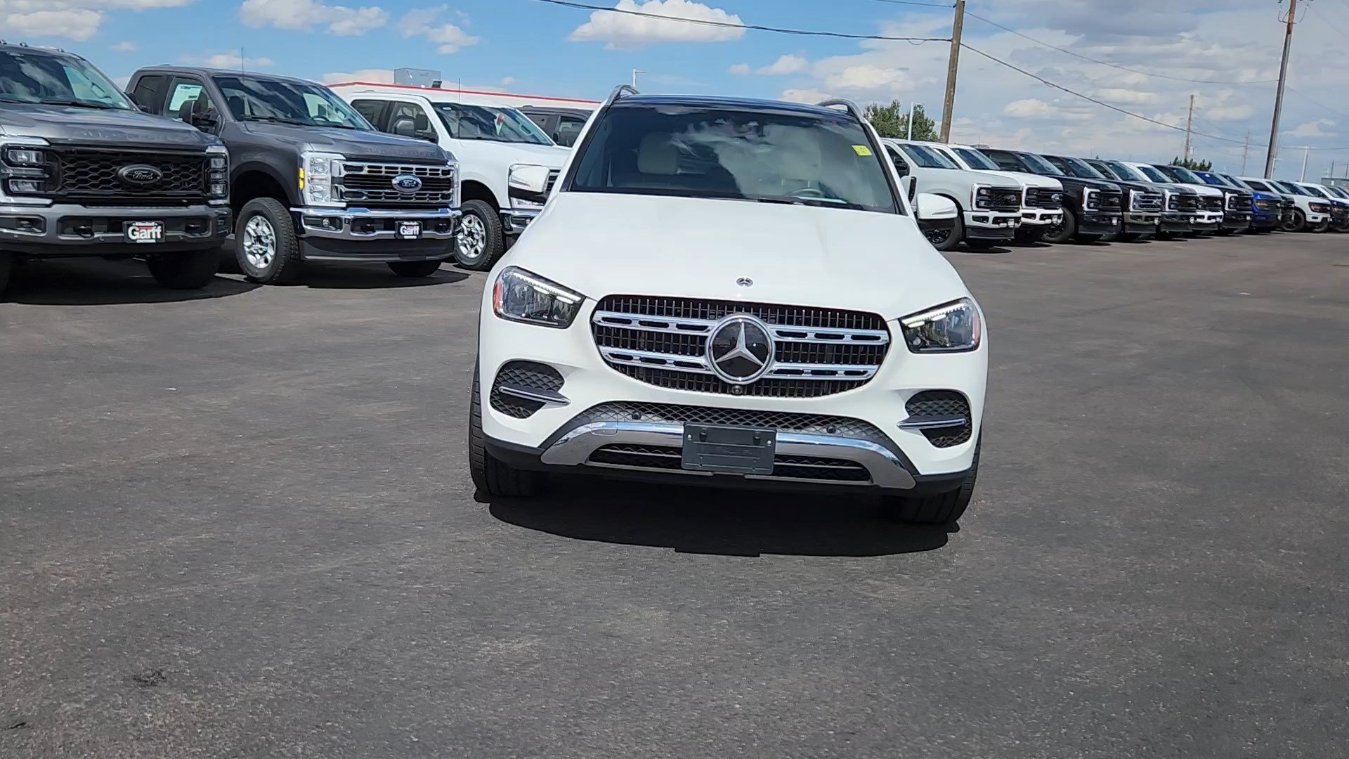 Used 2025 Polar White Mercedes-Benz GLE 350 image 4