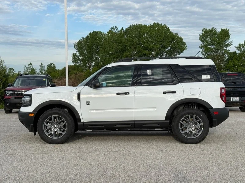 New 2026 Oxford White Ford Big Bend 4x4 image 2
