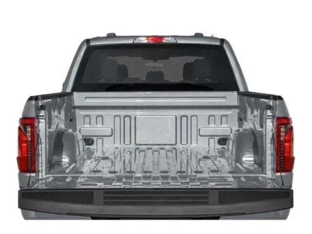 New 2026 Avalanche Ford XLT image 8