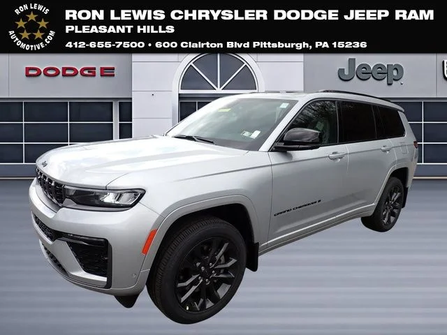 New 2026 Silver Jeep Limited image 1