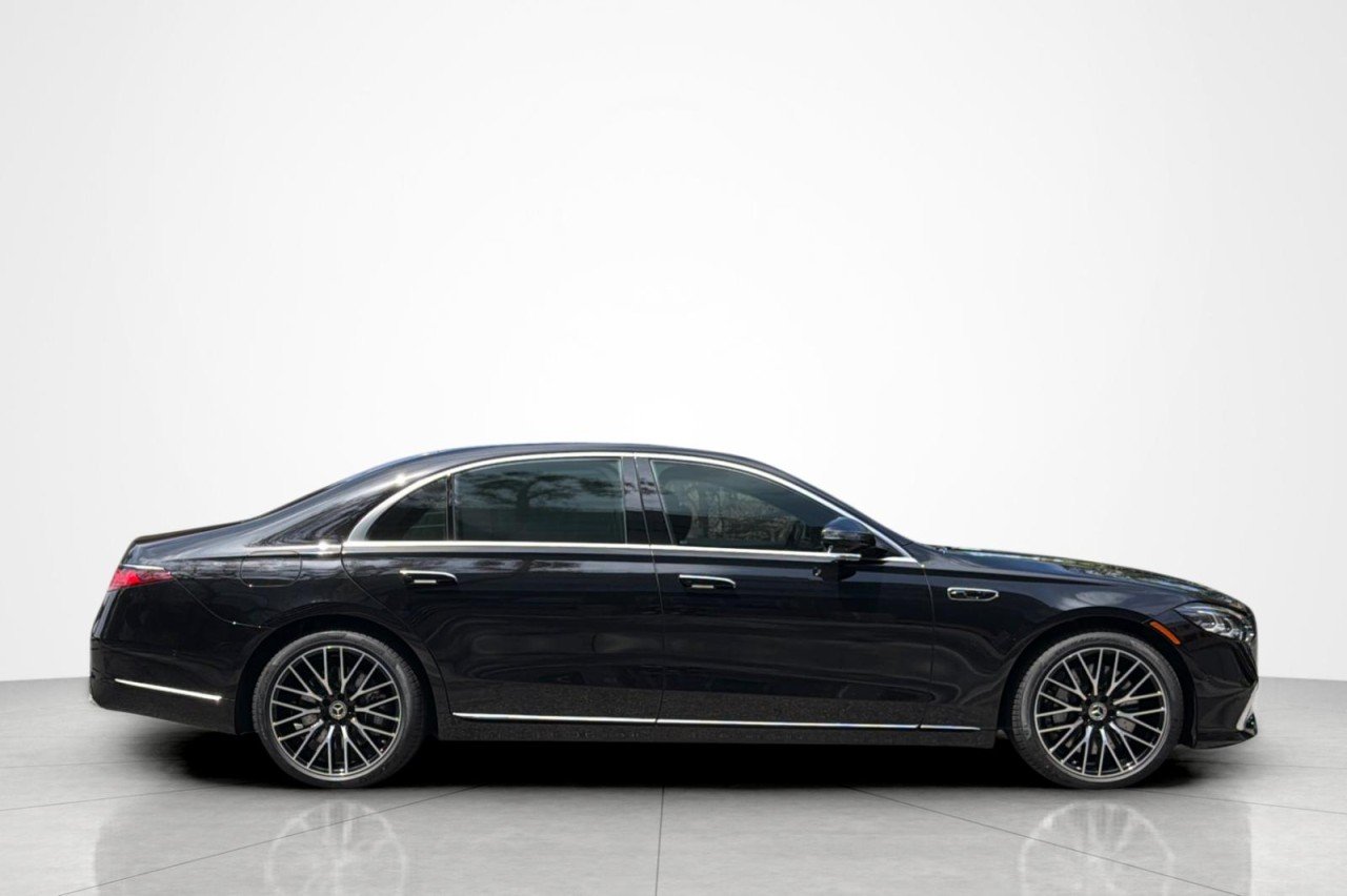 New 2027 Obsidian Black Metallic Mercedes-Benz S 580 4MATIC® Sedan image 6