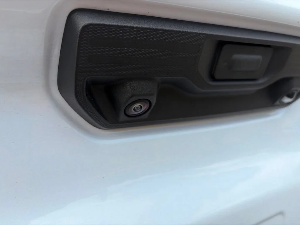 Used 2026 Polar White Tricoat Chevrolet LTZ image 15