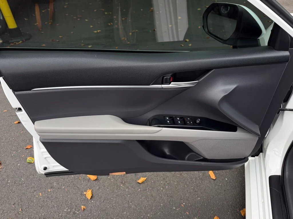 Used 2019 Super White Toyota LE image 15