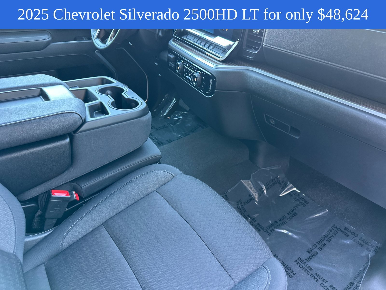Used 2025 Summit White Chevrolet LT image 16