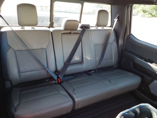 Certified Used 2025  Ford Lariat image 22
