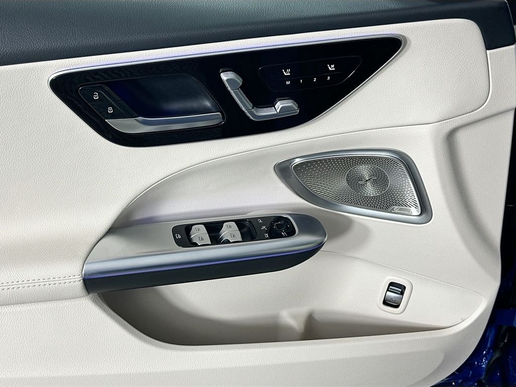 Used 2026 Blue Mercedes-Benz C 300 image 18