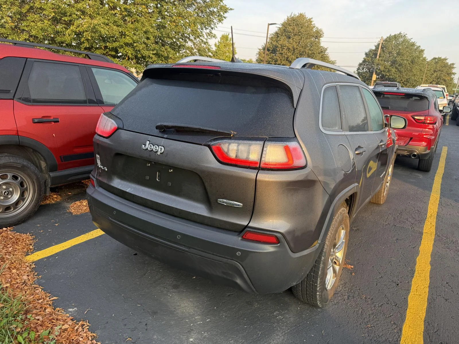 Used 2019 Gy Jeep Latitude Plus image 5