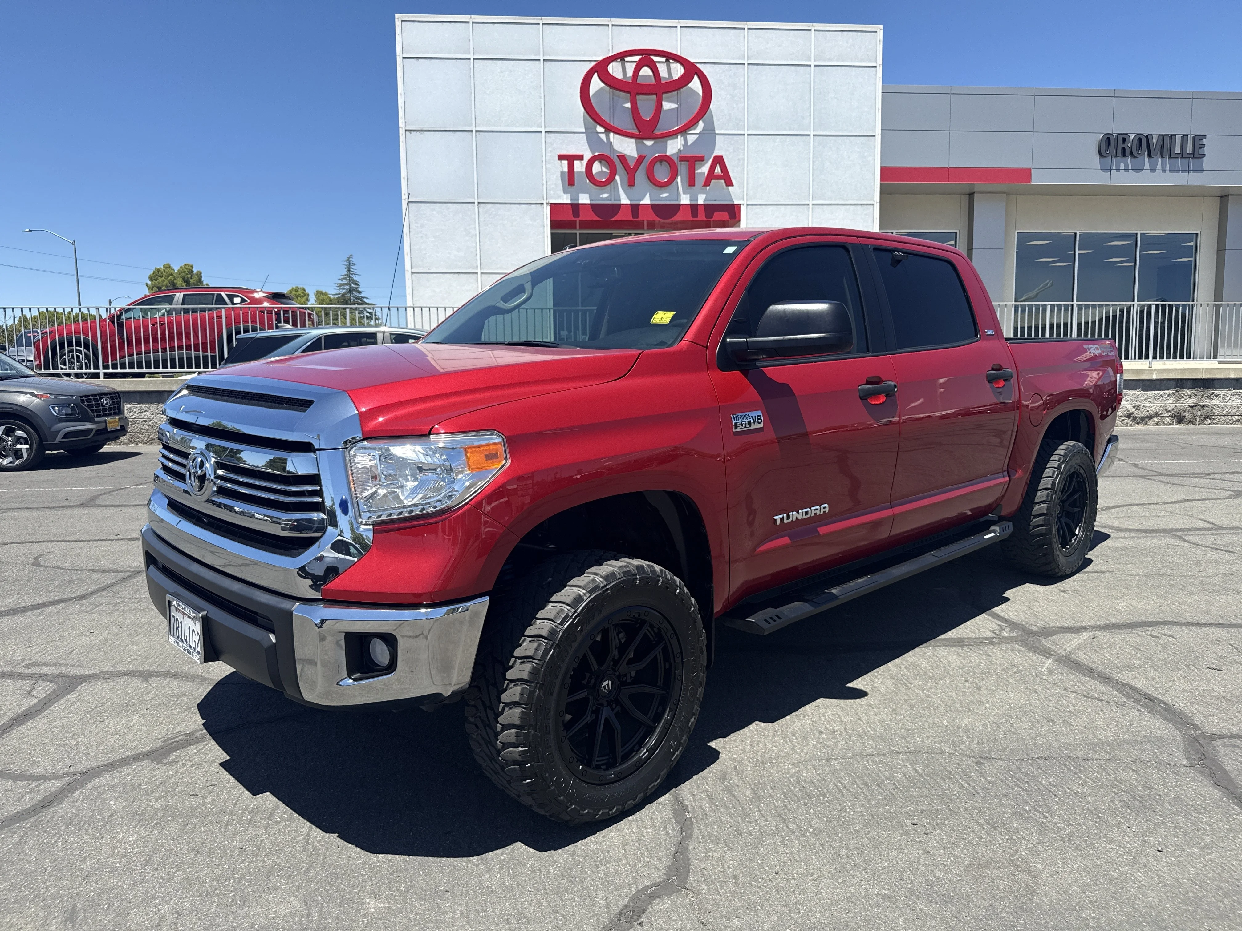 Used 2017 Red Toyota SR5 image 1