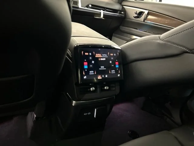2027 Cadillac VISTIQ Luxury - Photo 22
