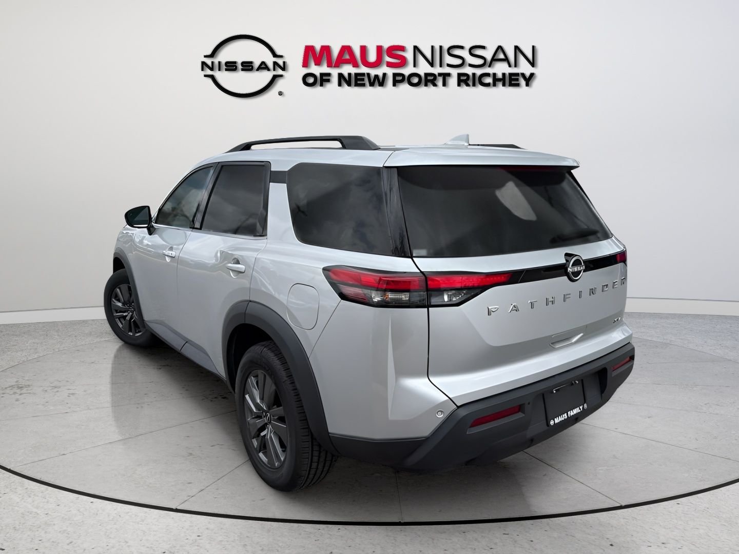 Used 2024 Silver Nissan SV image 6