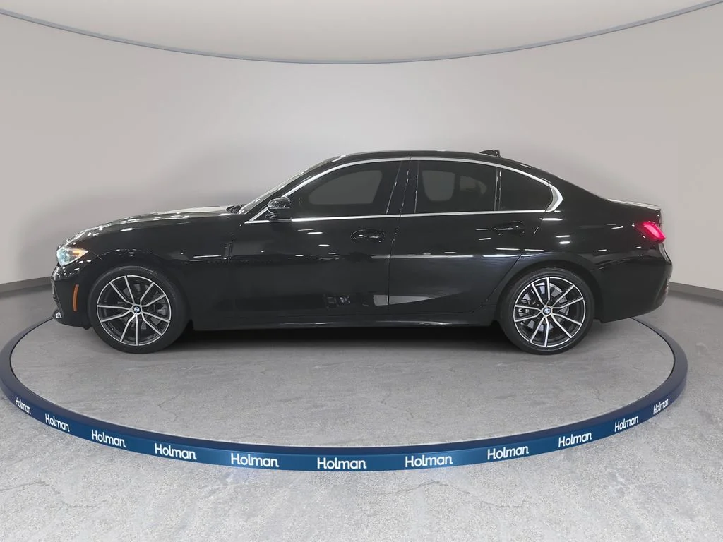 Used 2022 Jet Black BMW 330i image 9