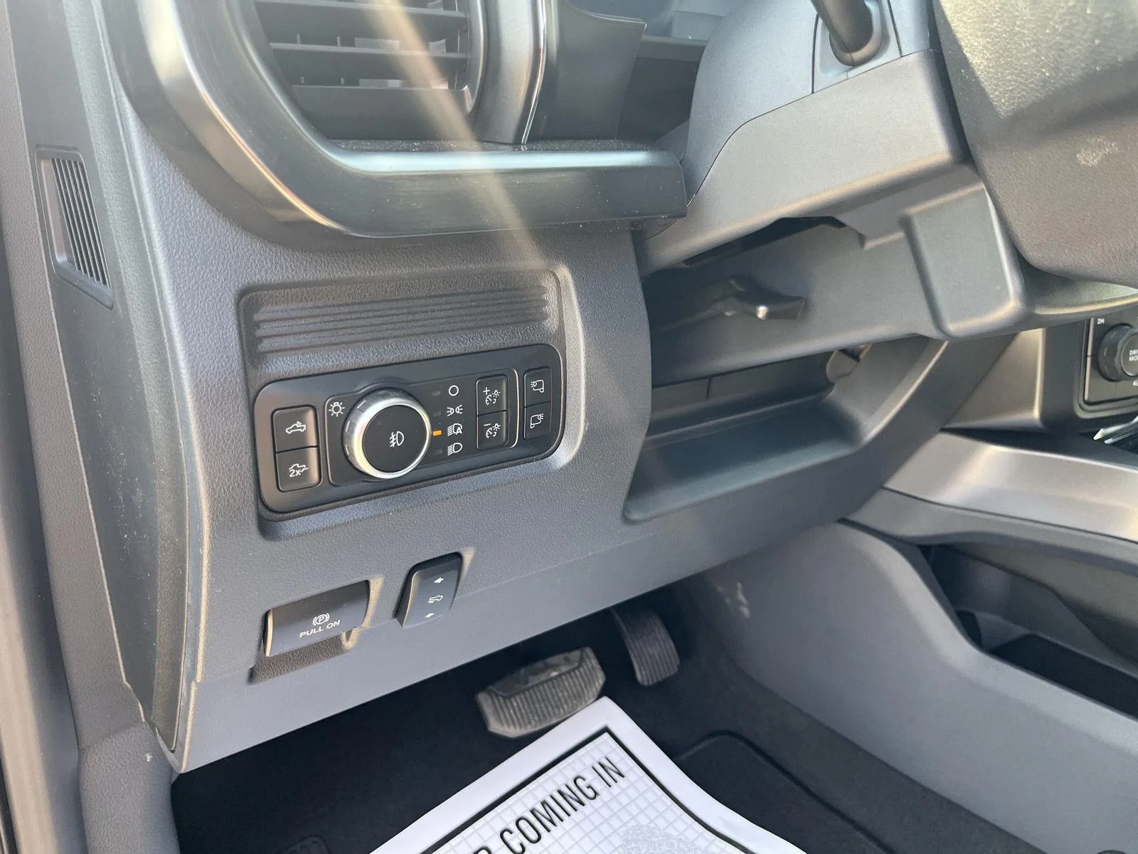 New 2026 Avalanche Ford F-250® Lariat® image 18