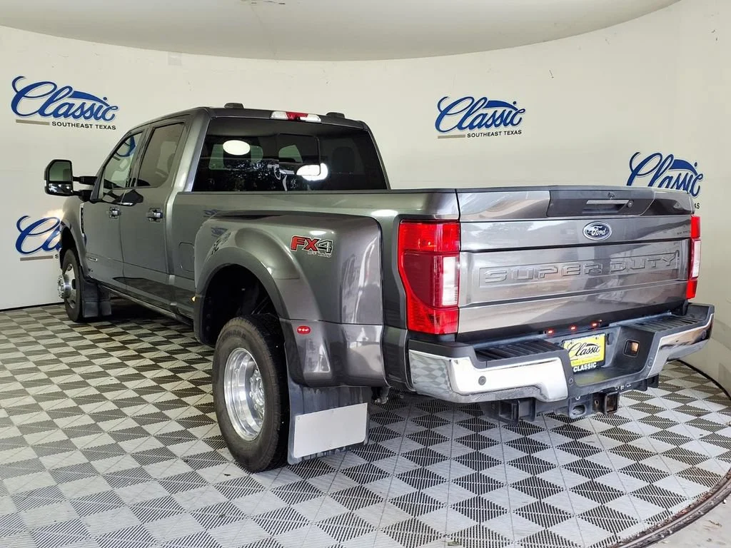 Used 2020 Magnetic Metall Ford XL image 2