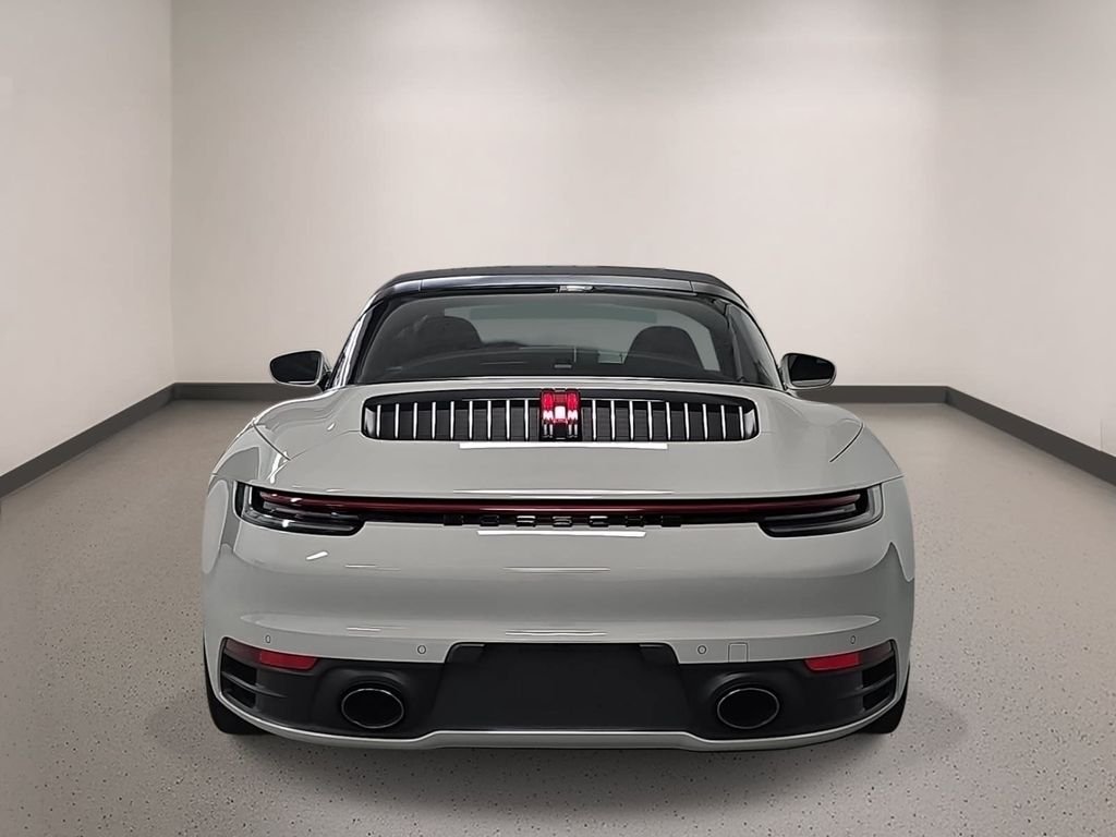 Used 2021  Porsche Targa 4S image 6