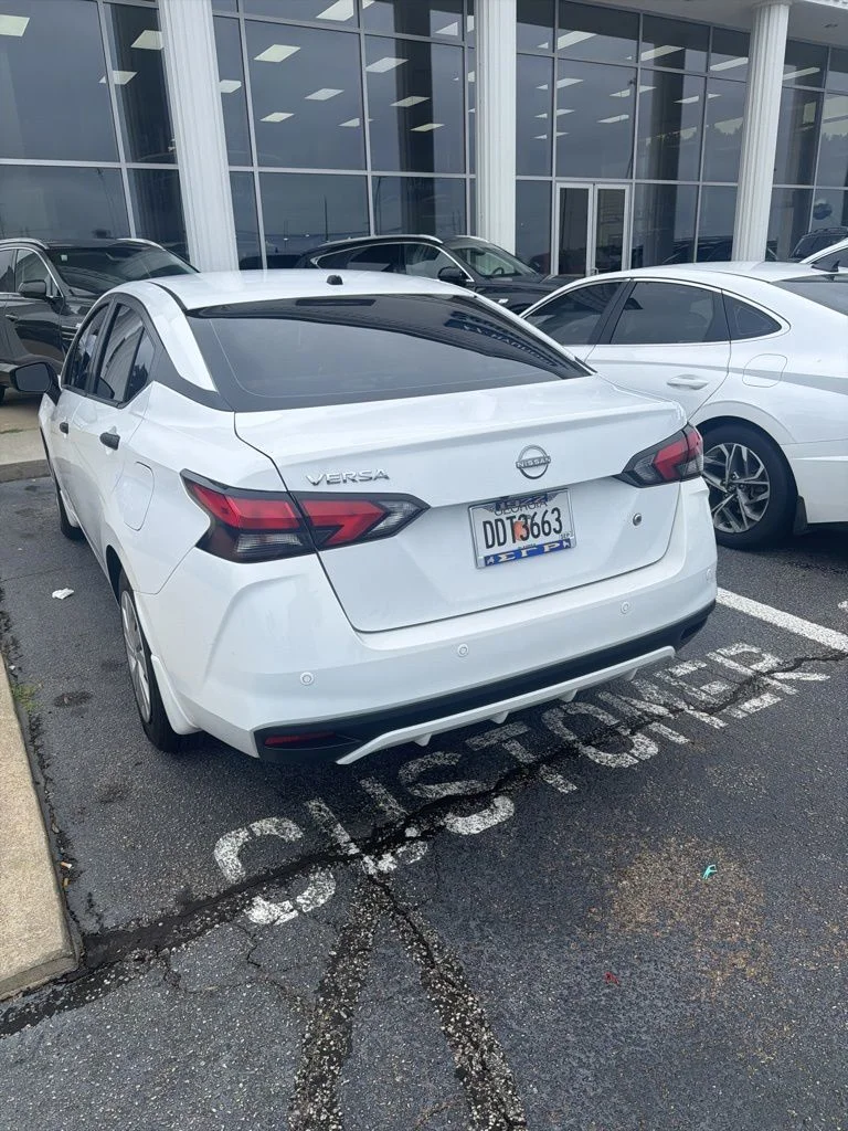 Used 2025 White Nissan 1.6 S image 3