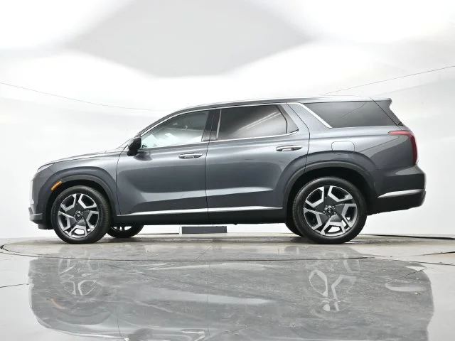 Used 2025 Steel Graphite Hyundai SEL Premium 8P image 29