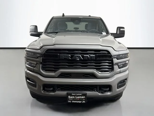 Used 2025 White Ram Big Horn image 2