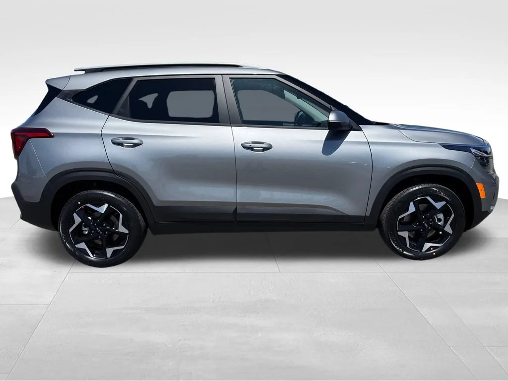 New 2026 Steel Gray Kia S image 8