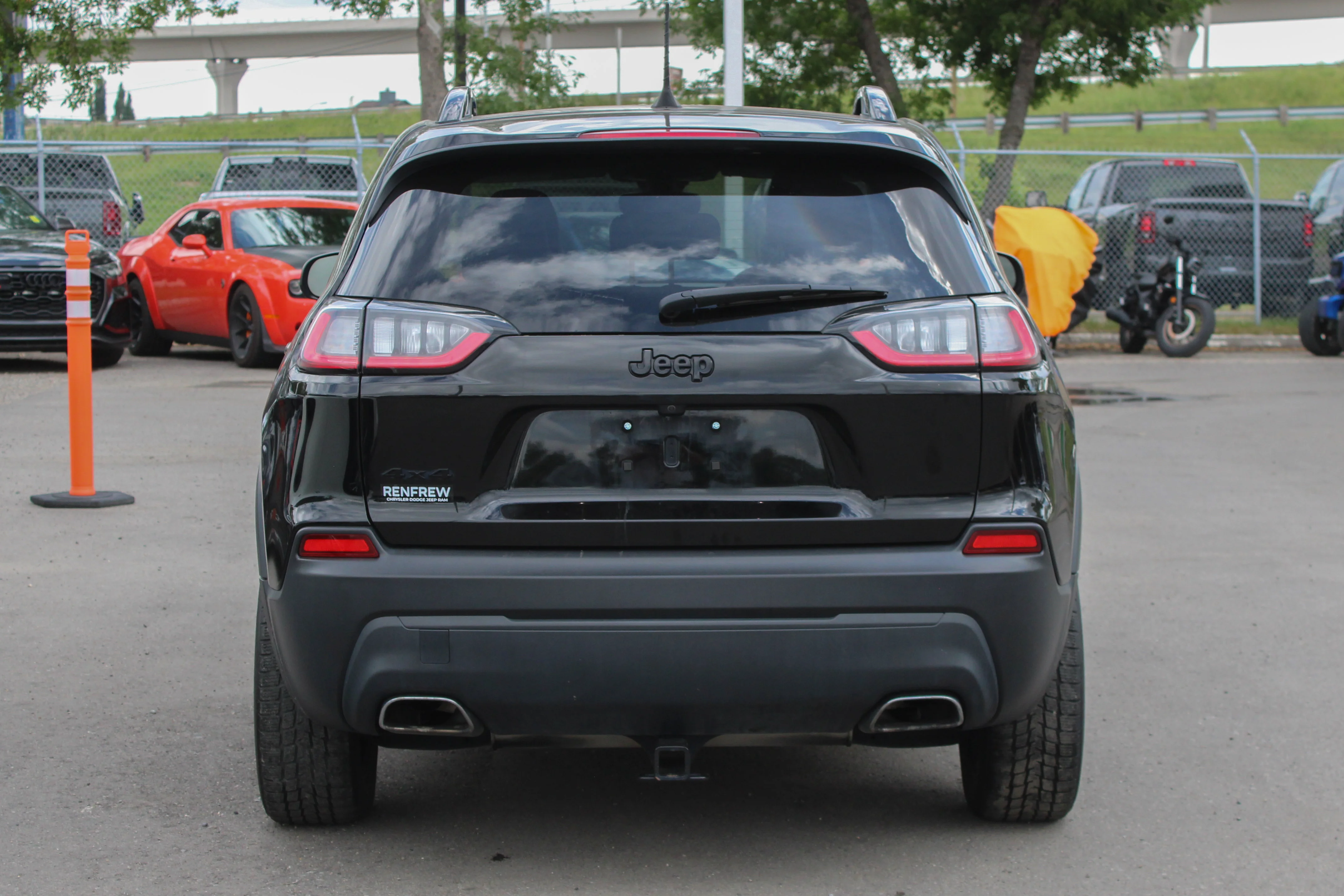 Used 2021 Black Jeep Altitude* 4x4 | Nappa Leather | Heated Seats | Heated Steering Wheel | image 12