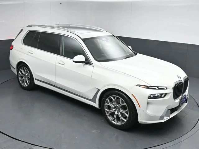 Used 2023 White BMW xDrive40i image 46