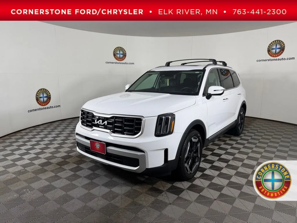2025 Kia Telluride S AWD's photo