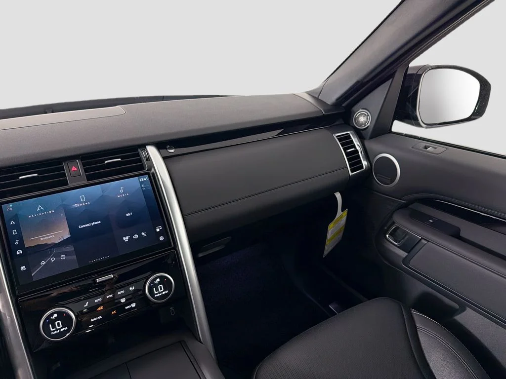New 2026 Santorini Black Land Rover S image 25