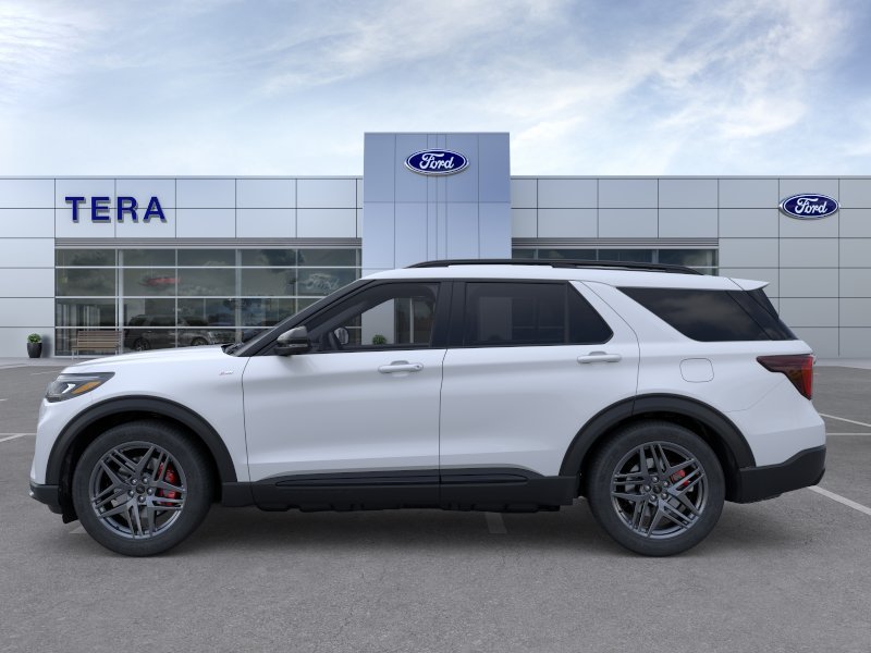 New 2026 Space White Metallic Ford ST-Line image 29