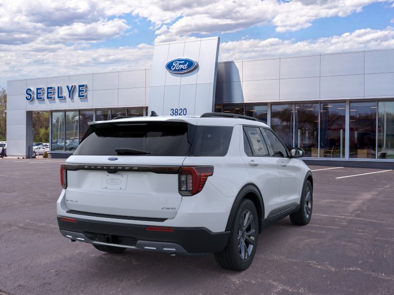 New 2026 Space White Metallic Ford Active image 8