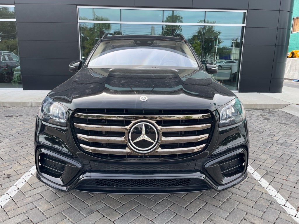 Certified Used 2024 Black Mercedes-Benz GLS 450 image 3